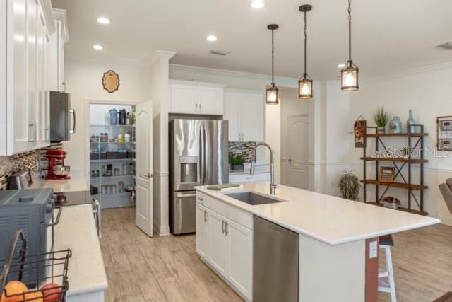 7657 RIDGELAKE CIRCLE, Bradenton, FL 34203