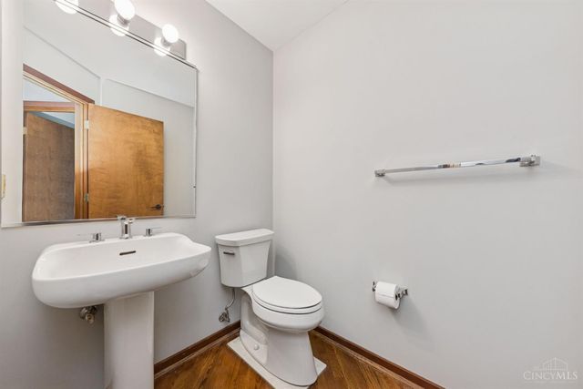 10301 Giverny Boulevard, Evendale, OH 45241