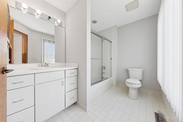 10301 Giverny Boulevard, Evendale, OH 45241