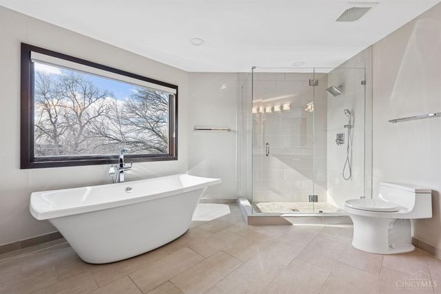 10301 Giverny Boulevard, Evendale, OH 45241