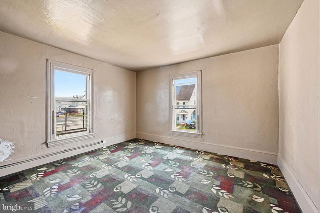420 OAK ST E, Millville, NJ 08332
