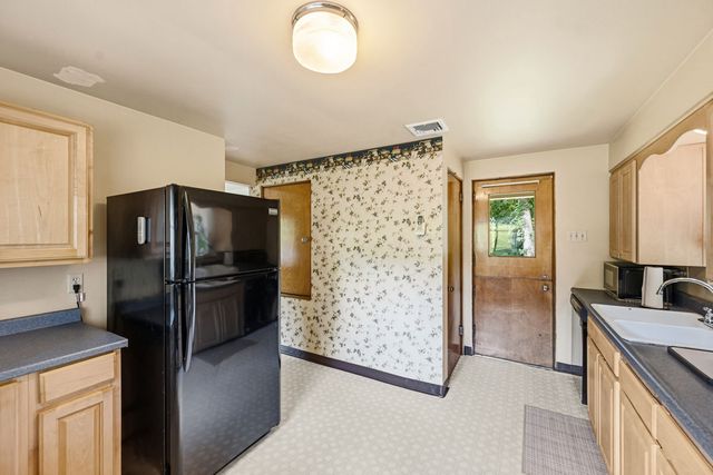 2515 McKinney ROAD, Sewickley, PA 15143