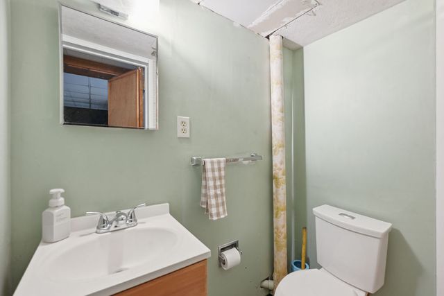 2515 McKinney ROAD, Sewickley, PA 15143