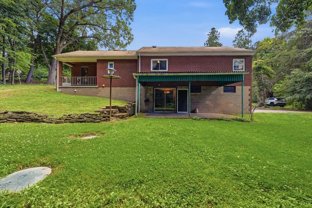 2515 McKinney ROAD, Sewickley, PA 15143