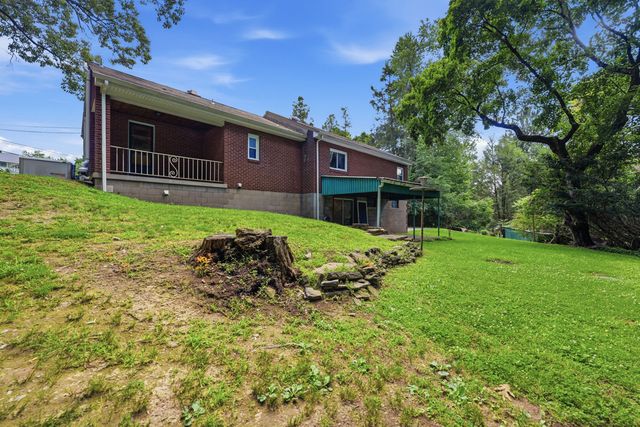 2515 McKinney ROAD, Sewickley, PA 15143