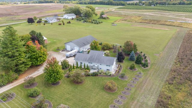 2861 W Polk Road, Hart Twp, MI 49420