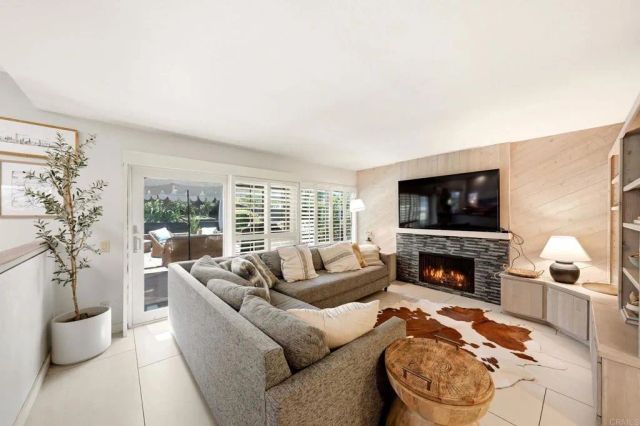 512 Tranquil Court, Encinitas, CA 92024