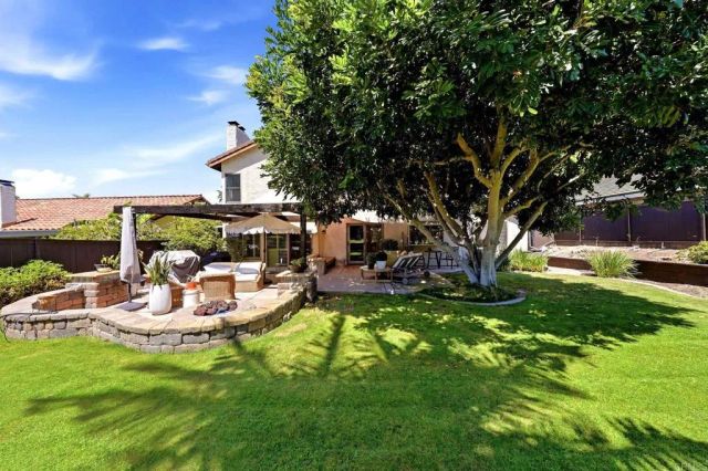 512 Tranquil Court, Encinitas, CA 92024