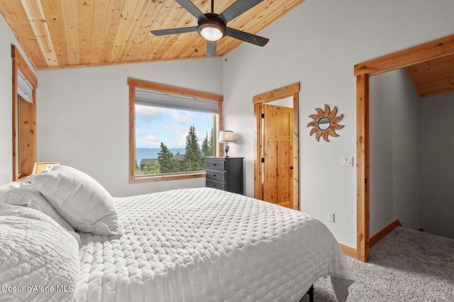 21 Harrison Ln, Sandpoint, ID 83864