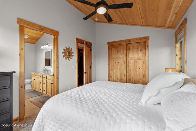 21 Harrison Ln, Sandpoint, ID 83864