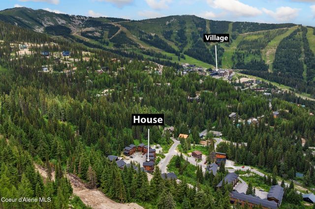 21 Harrison Ln, Sandpoint, ID 83864