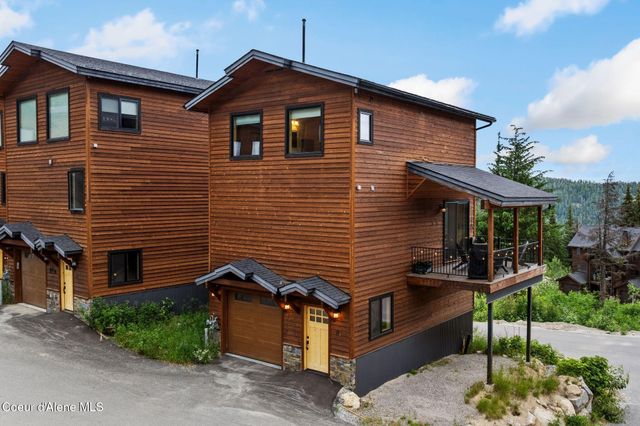 21 Harrison Ln, Sandpoint, ID 83864