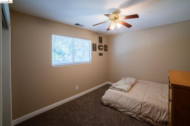 24025 N Oxbow, Sonora, CA 95370