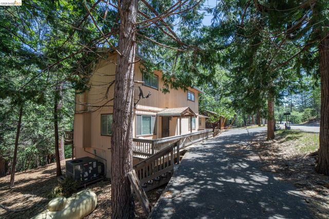 24025 N Oxbow, Sonora, CA 95370