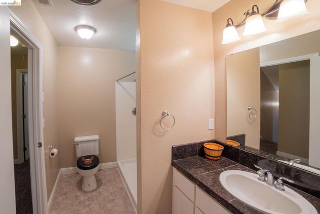24025 N Oxbow, Sonora, CA 95370