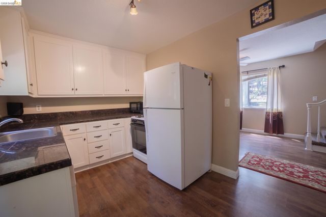 24025 N Oxbow, Sonora, CA 95370