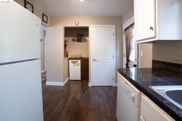 24025 N Oxbow, Sonora, CA 95370