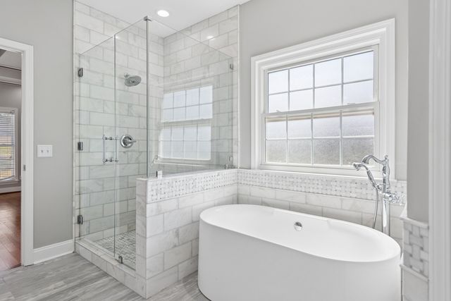 1015 Fairways Dr, Greenbrier, TN 37073