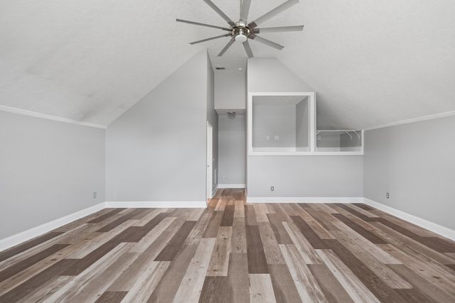 1015 Fairways Dr, Greenbrier, TN 37073