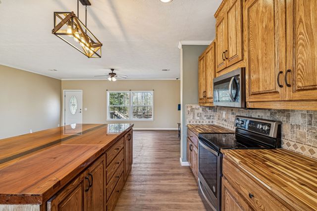 2901 Campground Hollow Road, Nunnelly, TN 37137