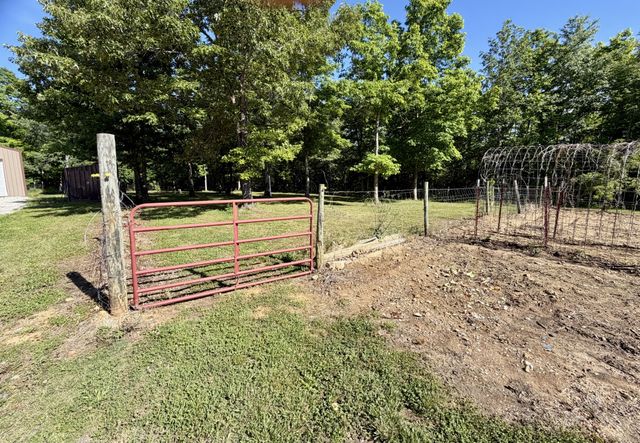 2901 Campground Hollow Road, Nunnelly, TN 37137