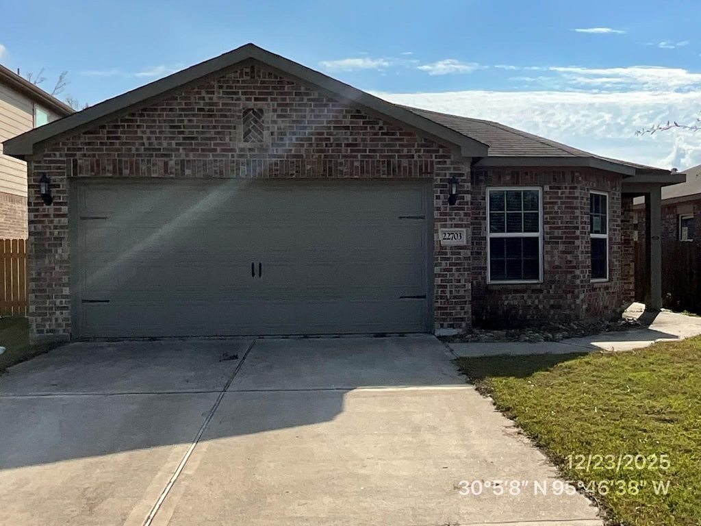 22703 Steel Blue Jaybird Drive, Hockley, TX 77447