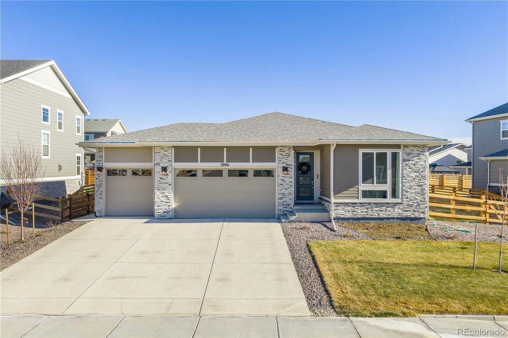 3906 N Irvington Street, Aurora, CO 80019