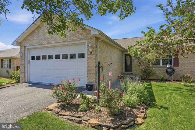 6 PORTSMOUTH RD, Front Royal, VA 22630