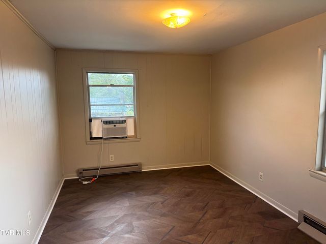 151 Martin Street, Jonesville, VA 24263