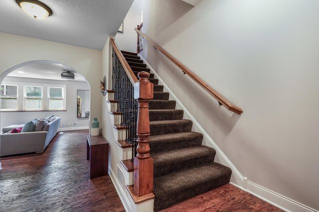 4000 Inglewood Avenue S, Edina, MN 55416