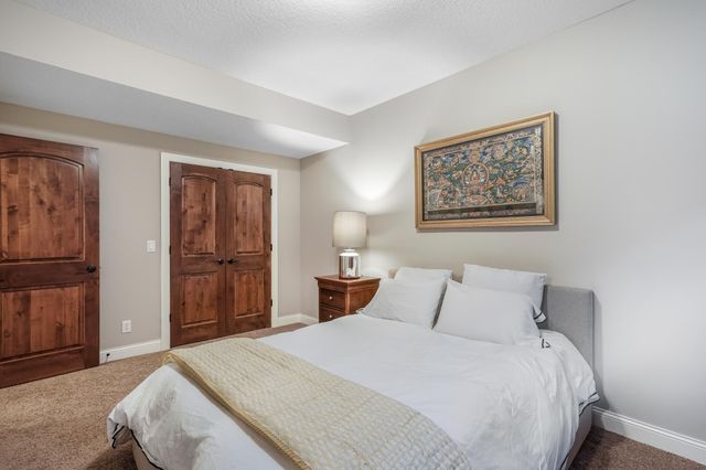 4000 Inglewood Avenue S, Edina, MN 55416