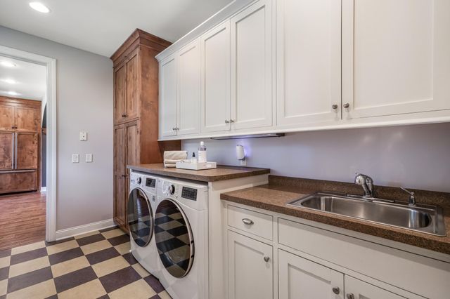 4000 Inglewood Avenue S, Edina, MN 55416