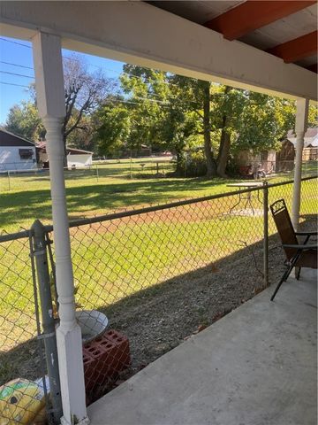 231 S Inglewood Avenue, Russellville, AR 72801