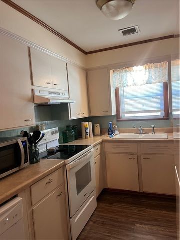 231 S Inglewood Avenue, Russellville, AR 72801