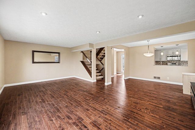 7002 Nob Hill Drive, Fort Thomas, KY 41075