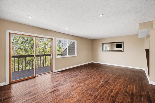 7002 Nob Hill Drive, Fort Thomas, KY 41075