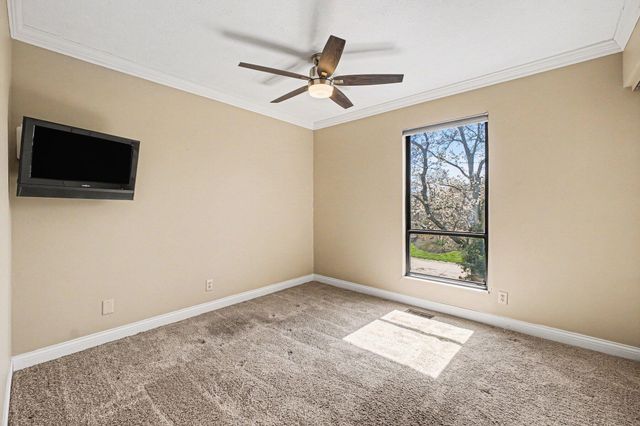 7002 Nob Hill Drive, Fort Thomas, KY 41075