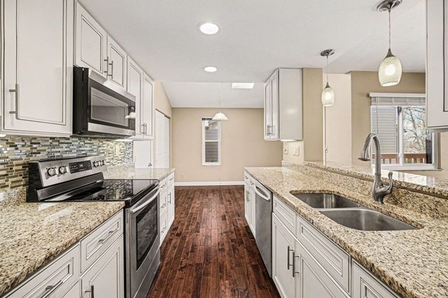 7002 Nob Hill Drive, Fort Thomas, KY 41075