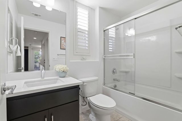968 Almaden Lane, San Jose, CA 95125