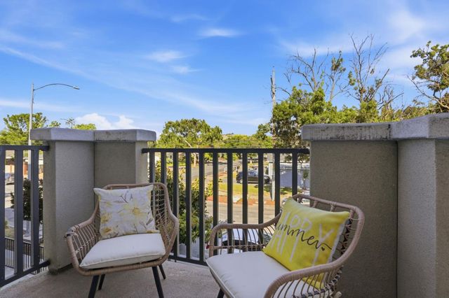 968 Almaden Lane, San Jose, CA 95125