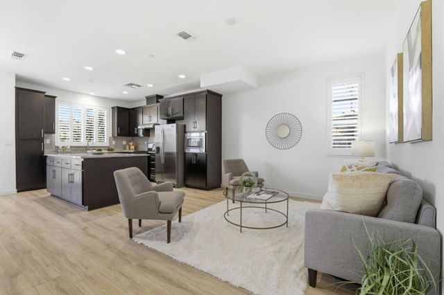 968 Almaden Lane, San Jose, CA 95125