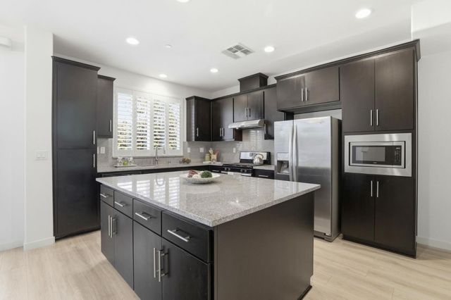 968 Almaden Lane, San Jose, CA 95125