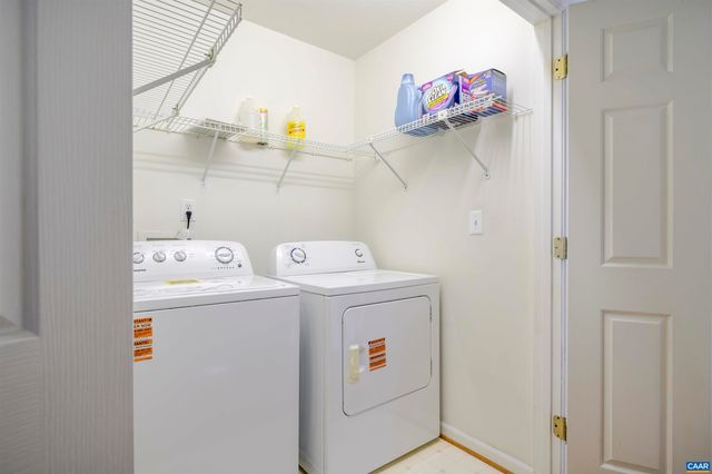 1051 OLD FOX TRAIL LN, Crozet, VA 22932