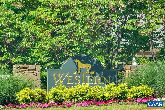 1051 OLD FOX TRAIL LN, Crozet, VA 22932