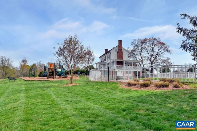 1051 OLD FOX TRAIL LN, Crozet, VA 22932