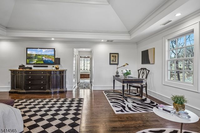 26 Keats Rd, Millburn Twp., NJ 07078