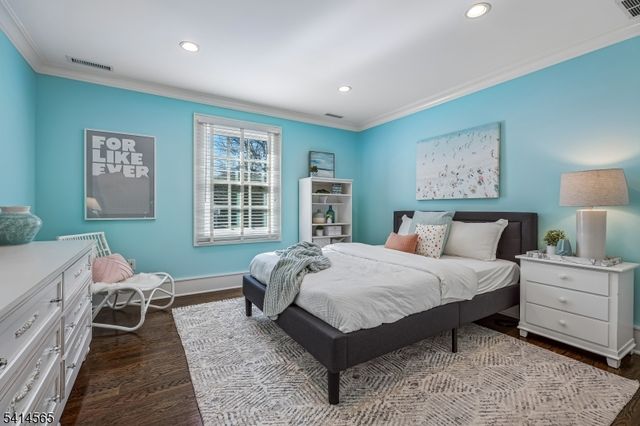 26 Keats Rd, Millburn Twp., NJ 07078