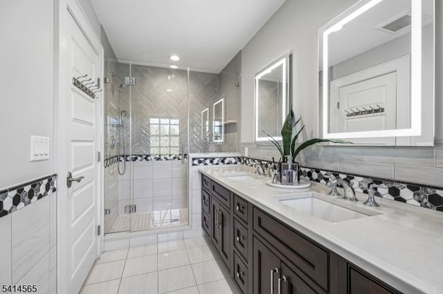 26 Keats Rd, Millburn Twp., NJ 07078