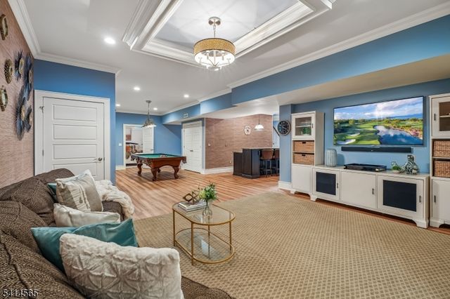 26 Keats Rd, Millburn Twp., NJ 07078