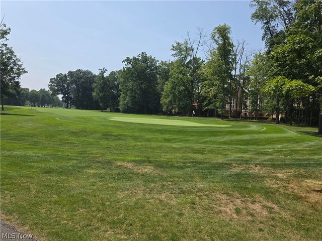 545 Bristol Drive, Aurora, OH 44202